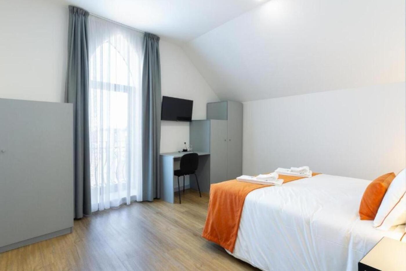 Serra Do Pilar Porto Suites Vila Nova de Gaia Bagian luar foto